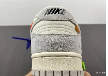DJ0950-110 Dunk Nike Lot O-W Low 13 0526
